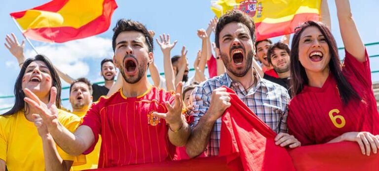 Tre lag kjemper om å vinne Segunda División i Spania og rykke opp til La Liga - se her gjennom hvert lags sjanse til å vinne