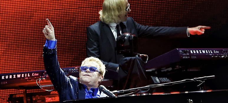 st-eltonJohn