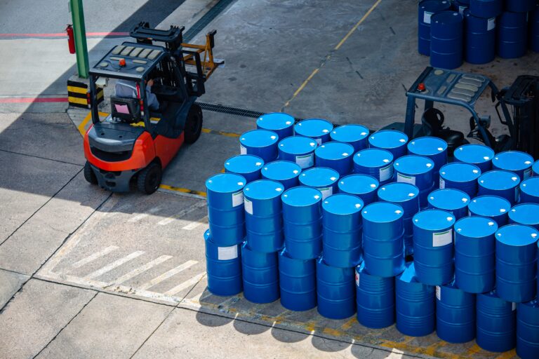 11,5 millioner oljefat frigjøres fra spanske reserver