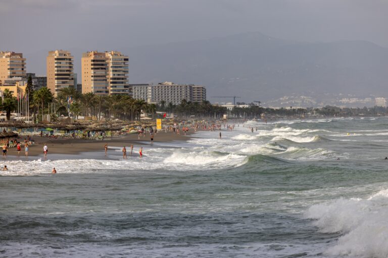 Gult vindvarsel langs hele Málaga-kysten