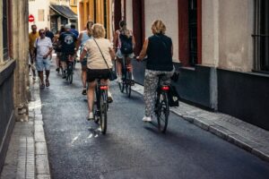 Nye regler for syklister og sjåfører
