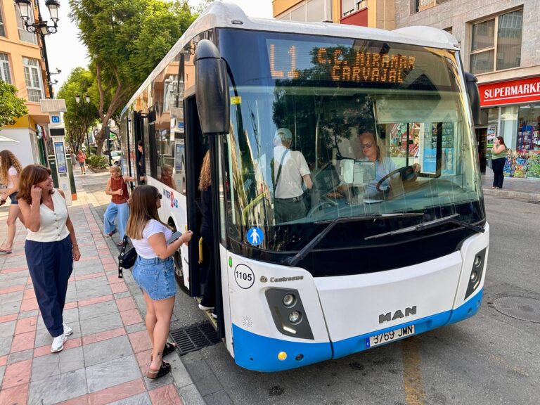 4 Buss Fuengirola