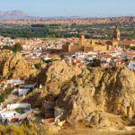 Guadix - Hulebyen i Andalucías sagnomsuste landskap