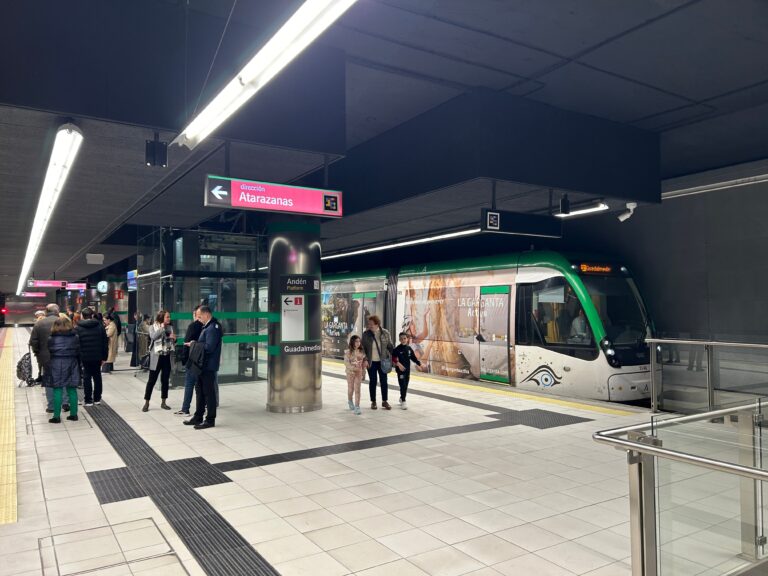 Enstemmig krav om metro til Rincón